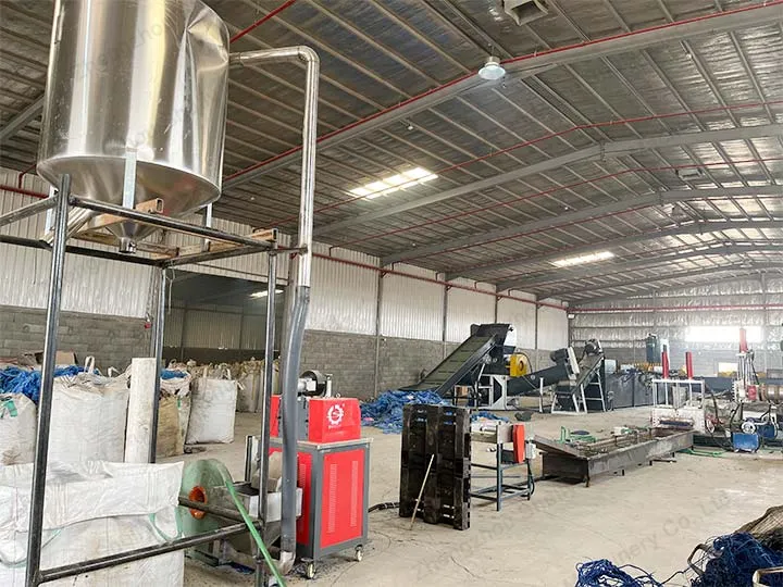 plastic recycling plant