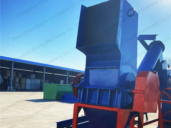 plastic materials shredder