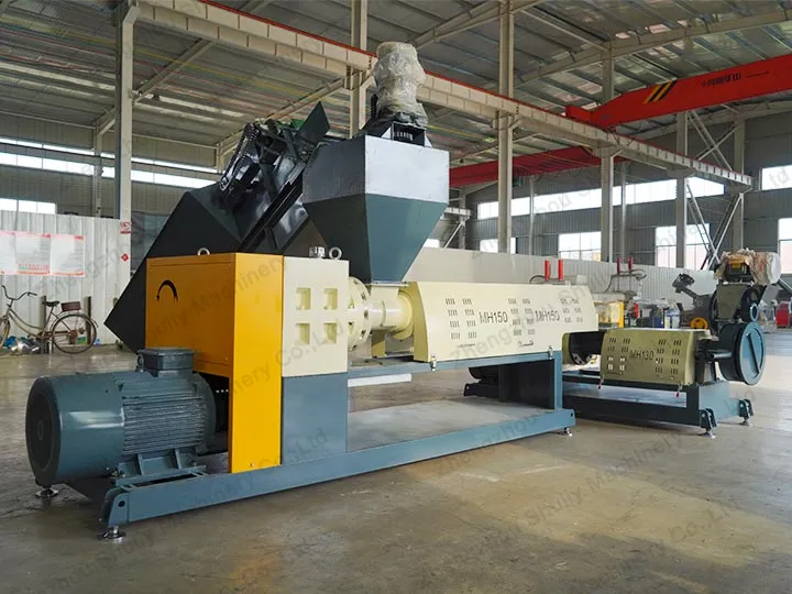 Plastic bag recycling pelletizer