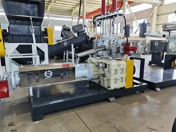 plastic pellet melting machine