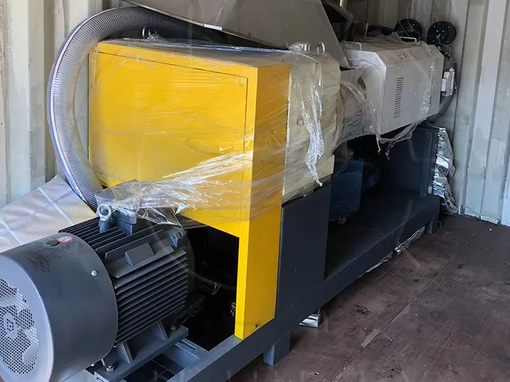 plastic granulator