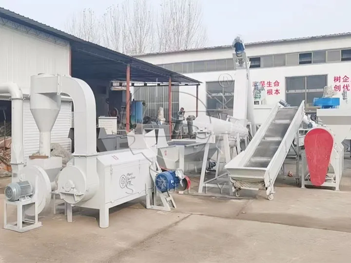 PET bottle recycling plant