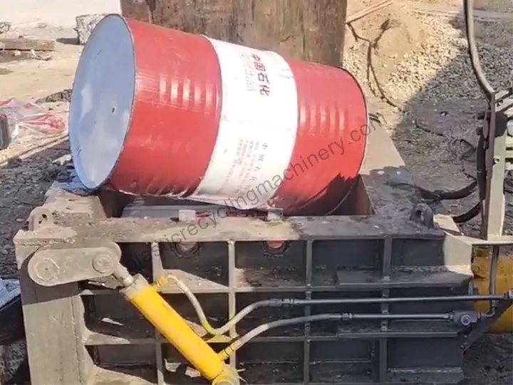 hydraulic metal baler machine