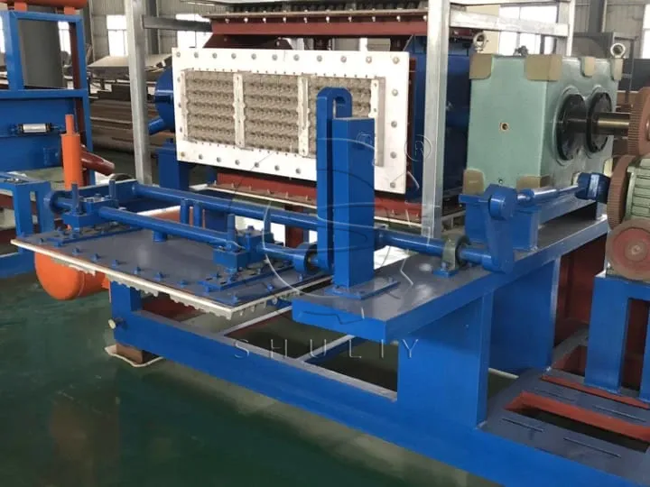 2000-2500 蛋托成型机