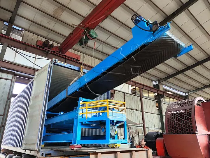 rubber powder production line loaded