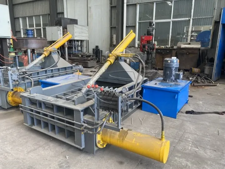 scrap metal baler machine