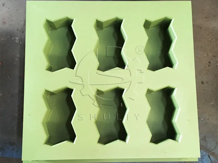 Rubber Tile Forming Mold